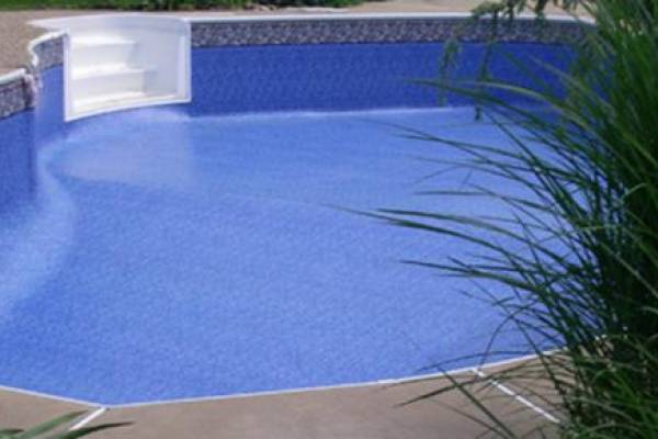 a newly installed perfect fit Garrett vinyl pool liner